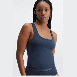 Fabletics Women's Classic Navy 24/7 Britt Tank - L